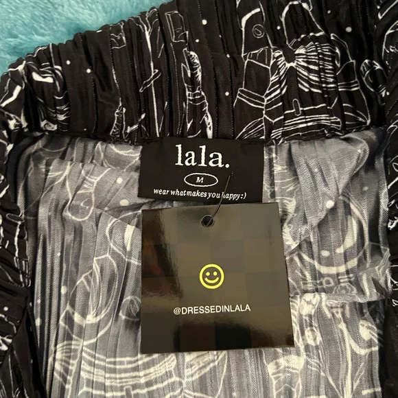 NWT/ lala Interstellar Astronauts Long Sleeve Plissé Top & High Waist Pants - Picture 10 of 13